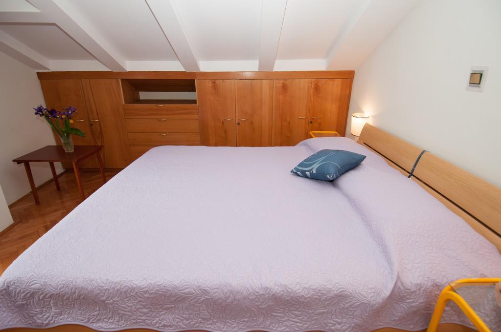 Apartment Meri Ičići Exteriör bild