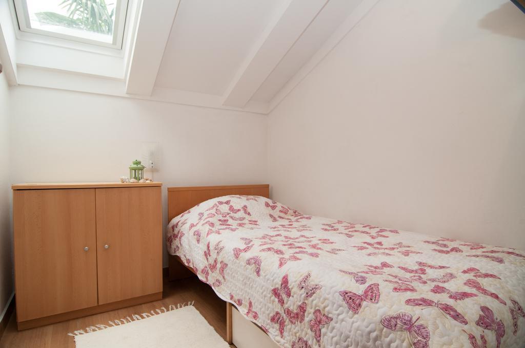 Apartment Meri Ičići Exteriör bild