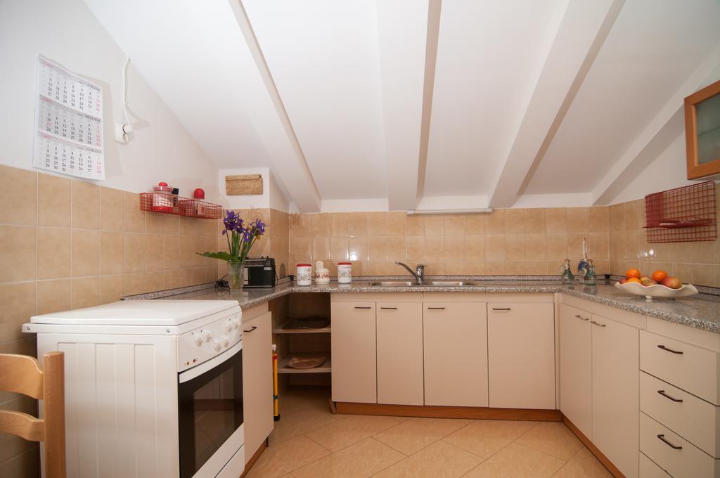Apartment Meri Ičići Exteriör bild